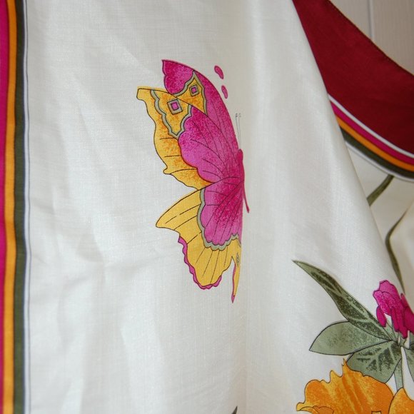 SunKgungSa Vintage Floral Butterfly Silk Scarf - Picture 6 of 8